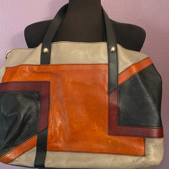 Gorgeous D&G Dolce & Gabbana Made in Italy large Leather Bag♥️♥️♥️ - Picture 8 of 11